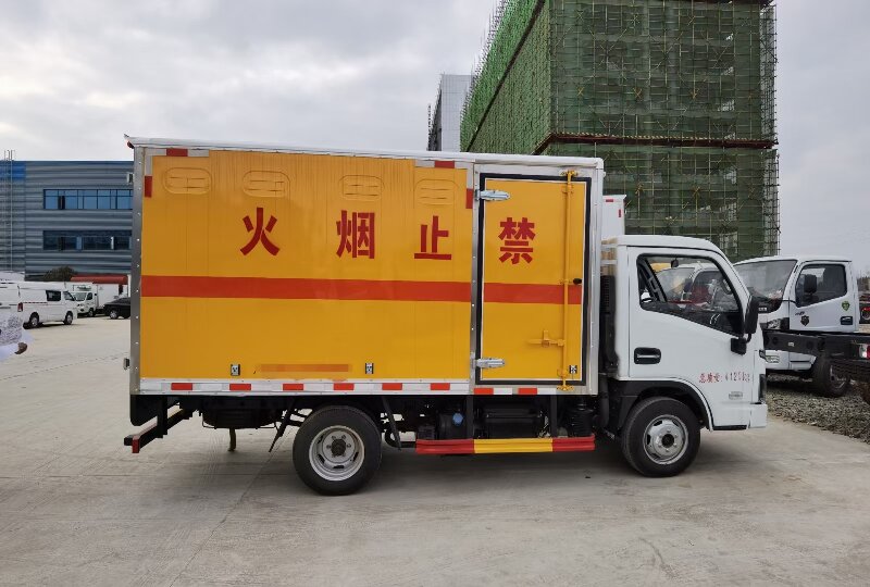成都到青山區(qū)危險(xiǎn)品運(yùn)輸